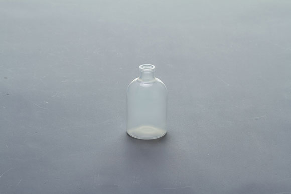 药用塑料瓶的原材料特性对比