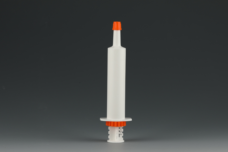 塑料注射器的外观密合性及润滑性检测方法